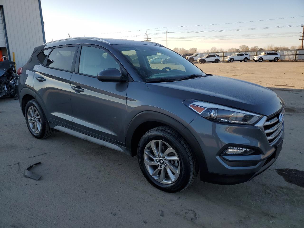 2017 Hyundai Tucson - Image 4