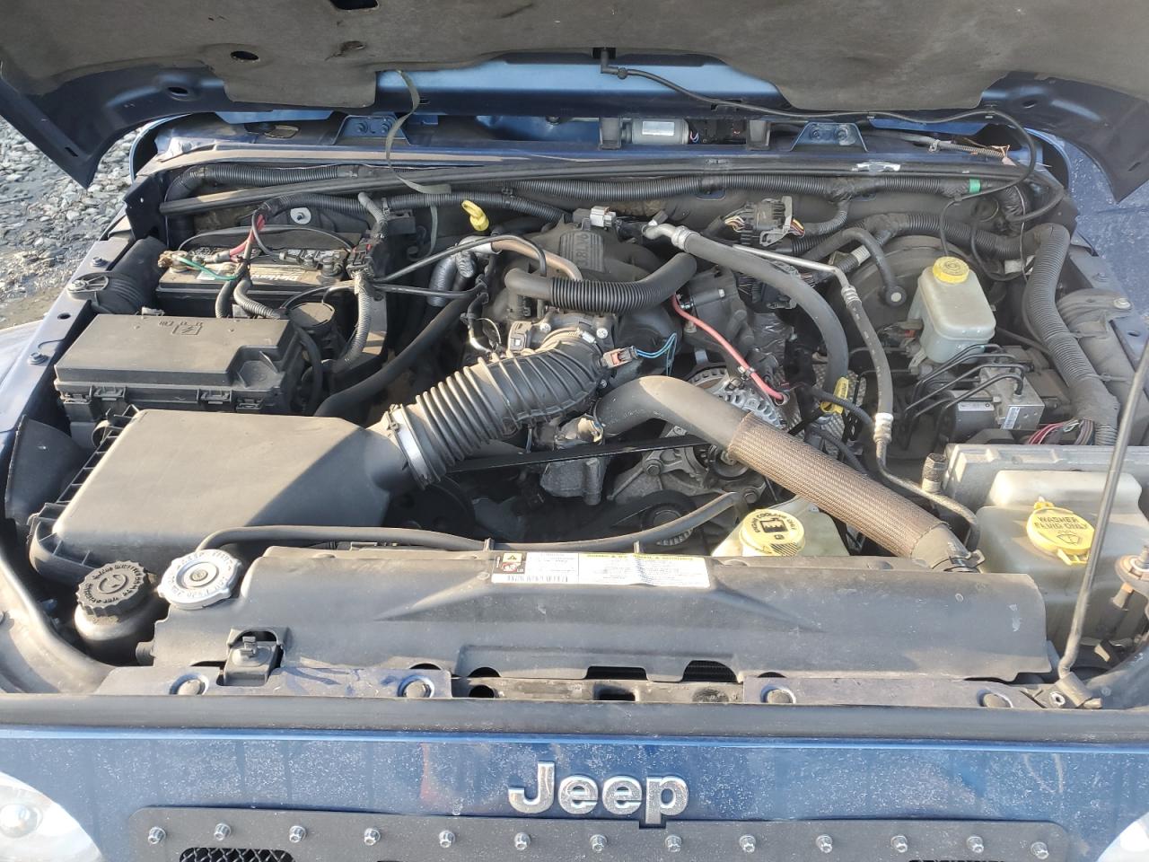 2010 Jeep Wrangler - Image 13