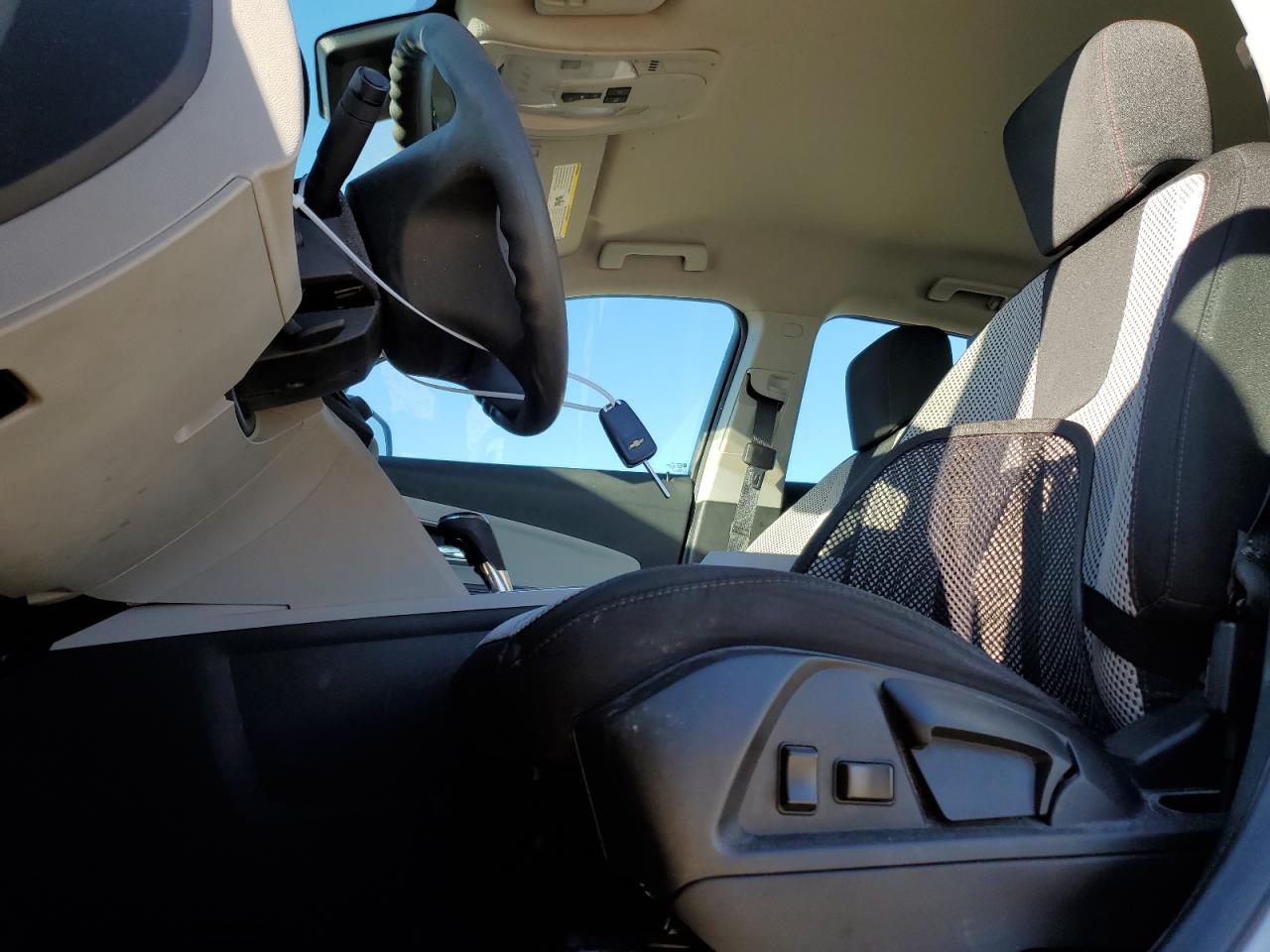 2016 Chevrolet Equinox - Image 7