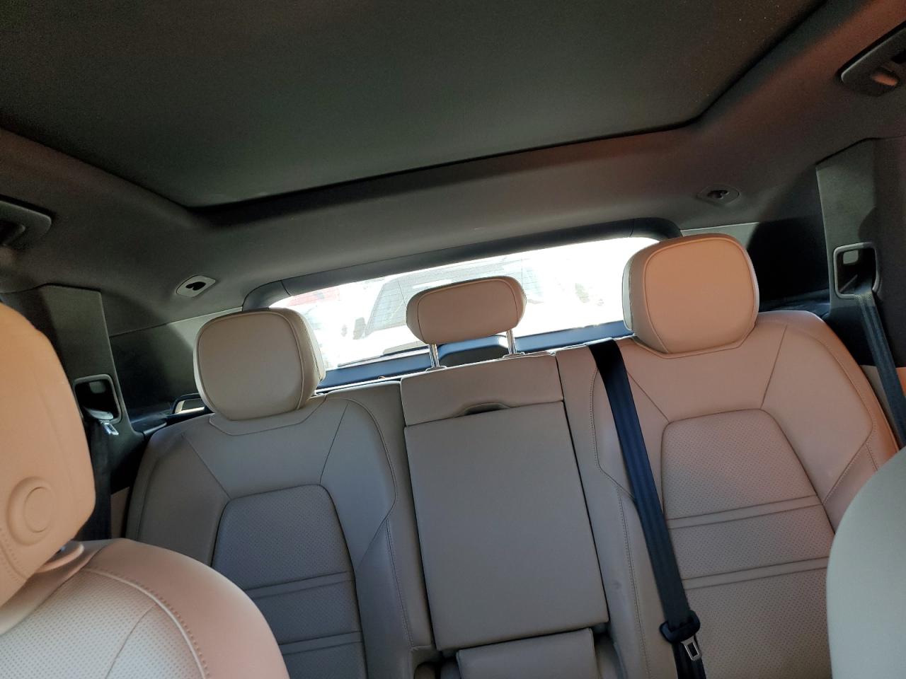 2019 Porsche Cayenne - Image 10