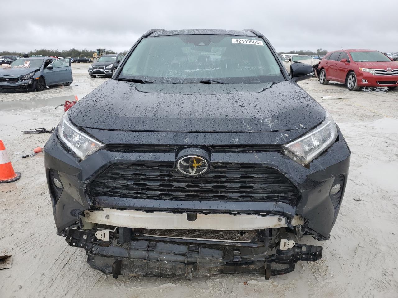 2019 Toyota RAV 4 - Image 5