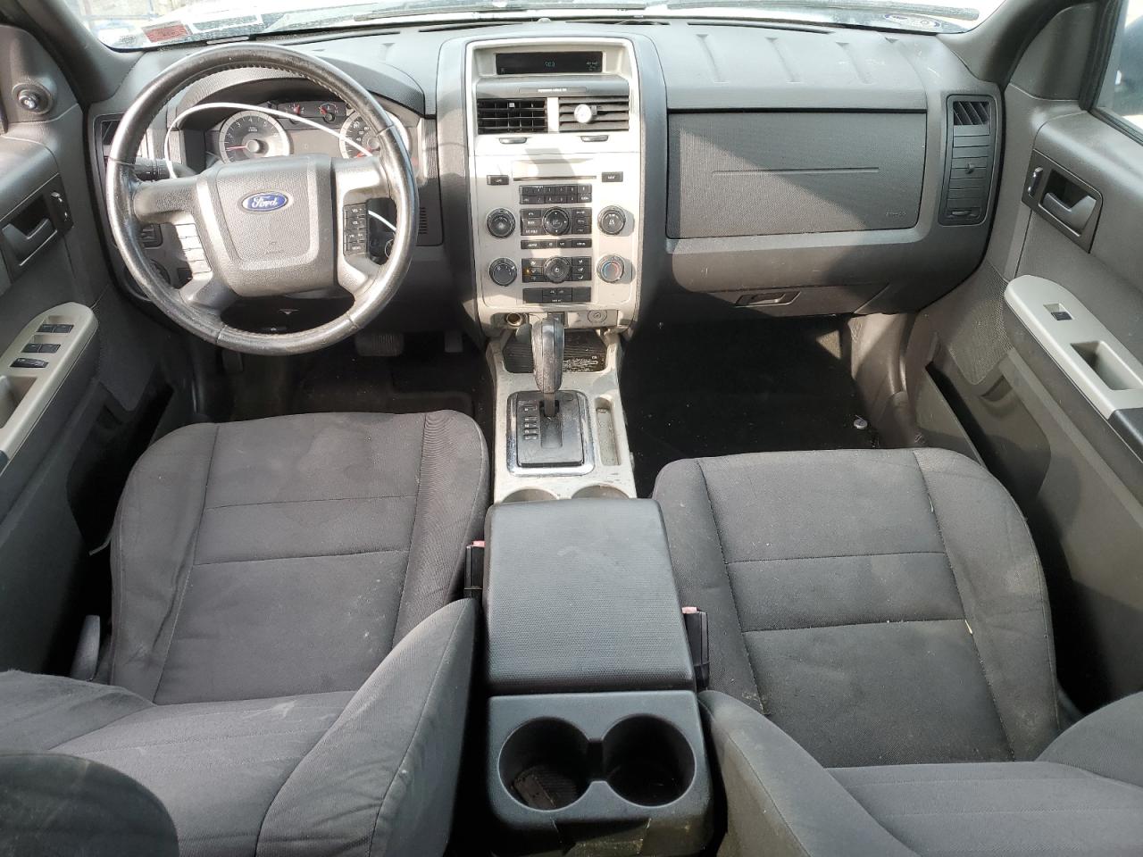 2011 Ford Escape - Image 8