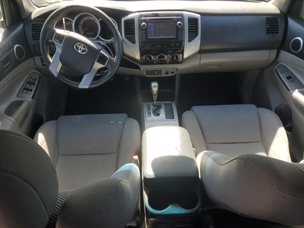 2013 Toyota Tacoma - Image 8