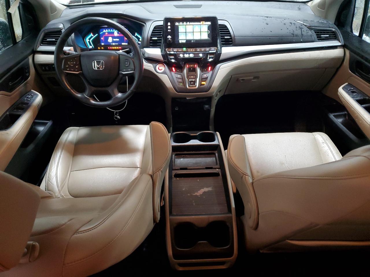 2022 Honda Odyssey - Image 8