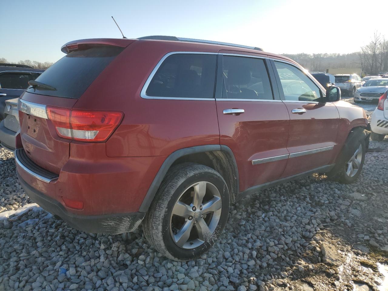 2011 Jeep Grand Cherokee - Image 3