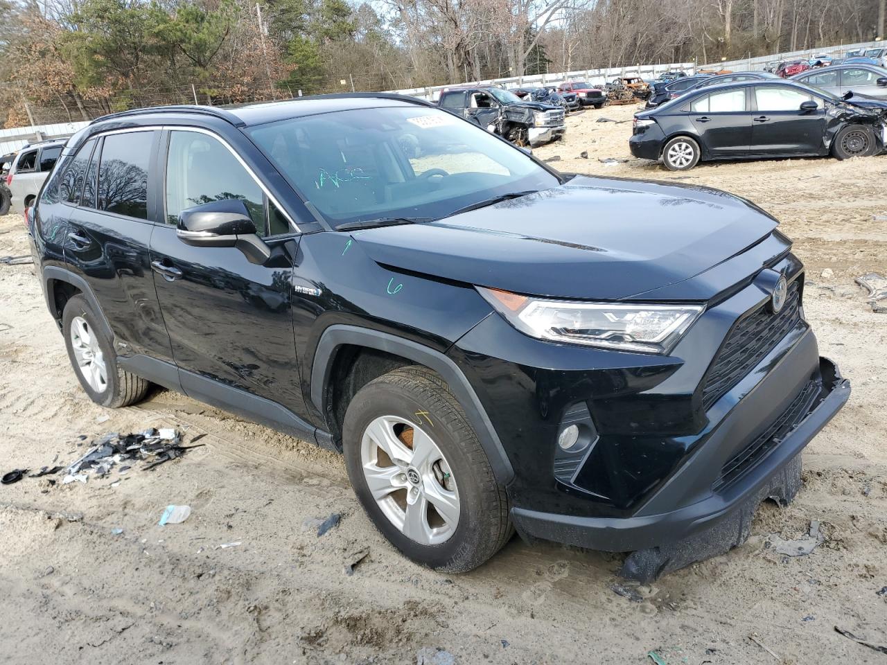 2020 Toyota RAV 4 - Image 4