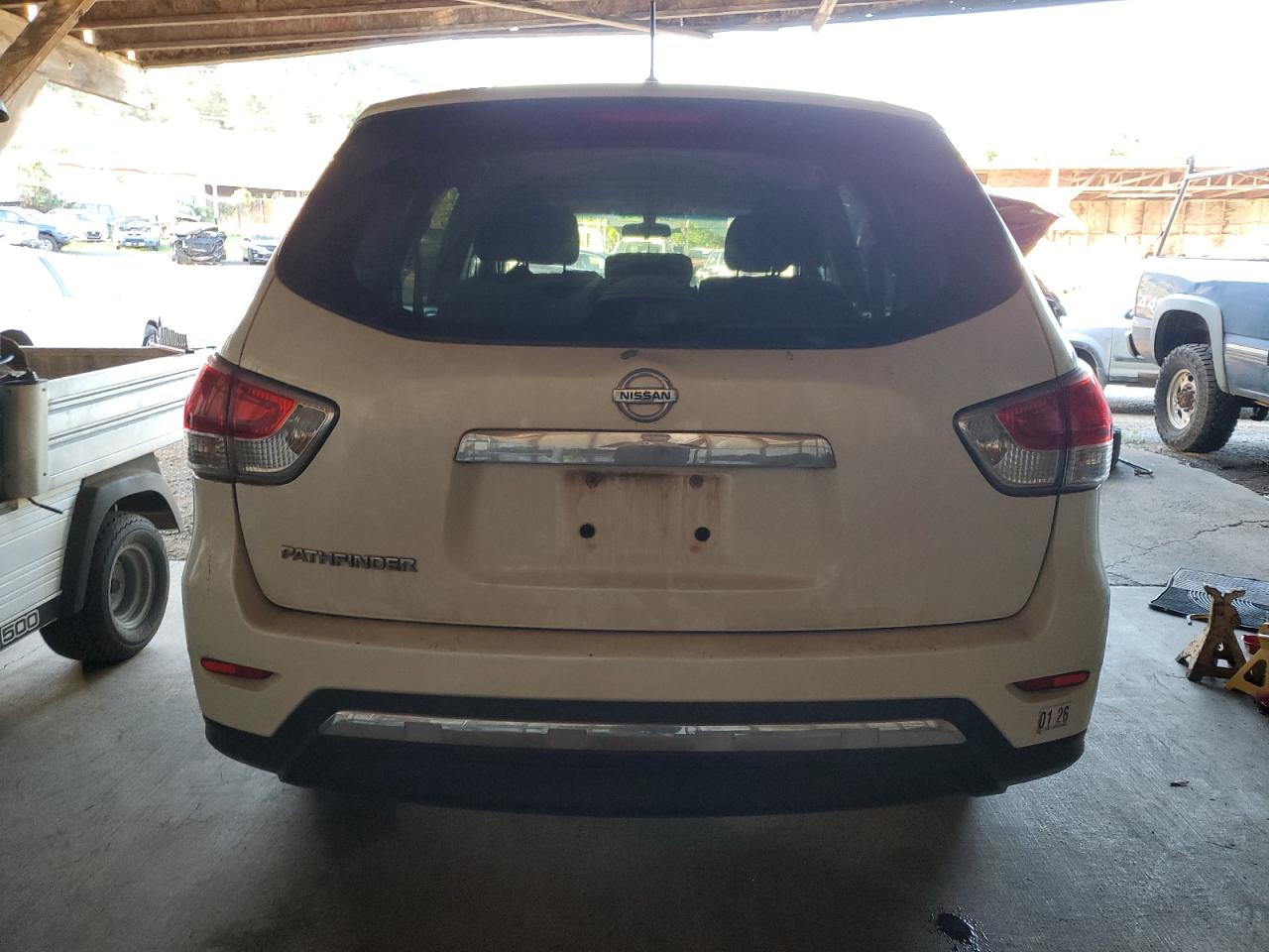 2014 Nissan Pathfinder - Image 6