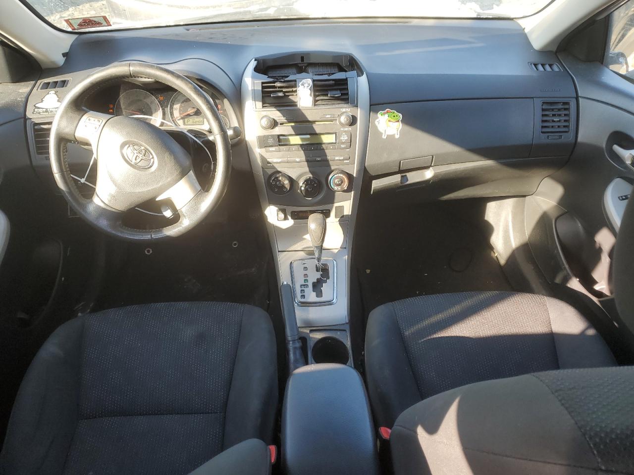 2010 Toyota Corolla - Image 8