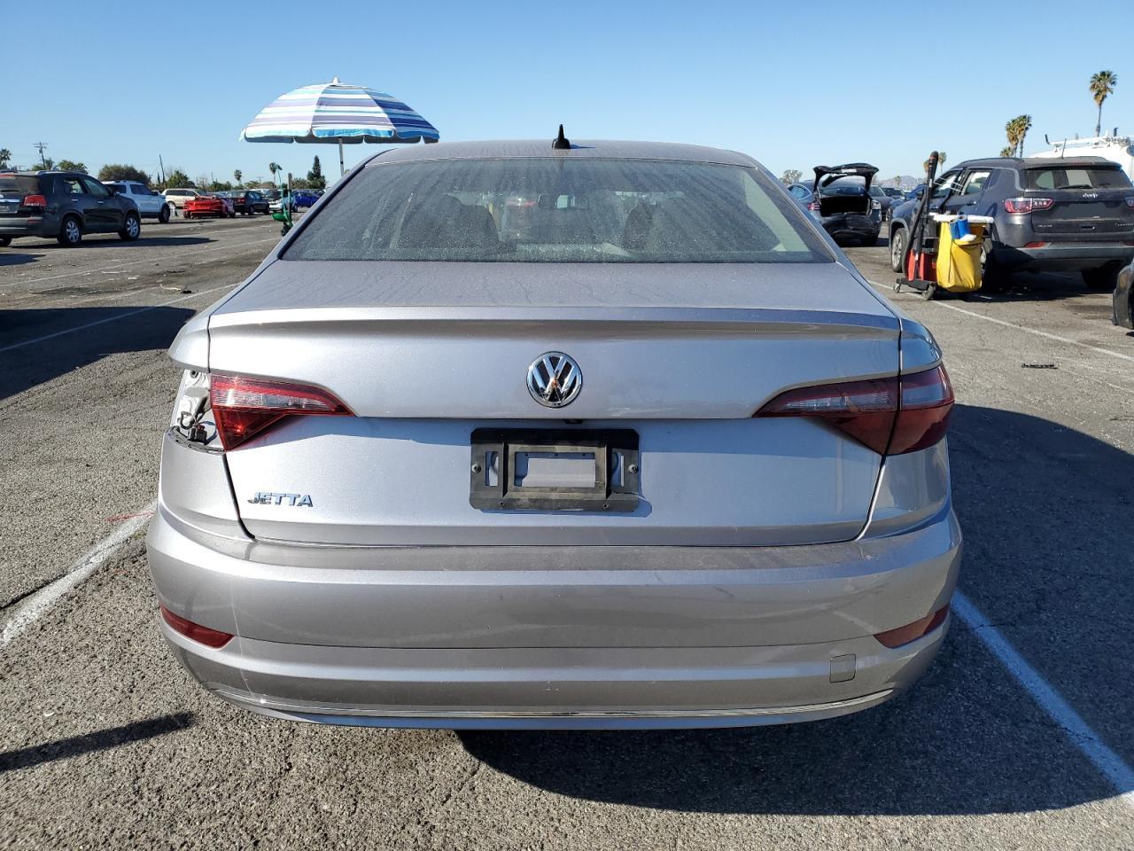 2021 Volkswagen Jetta - Image 6