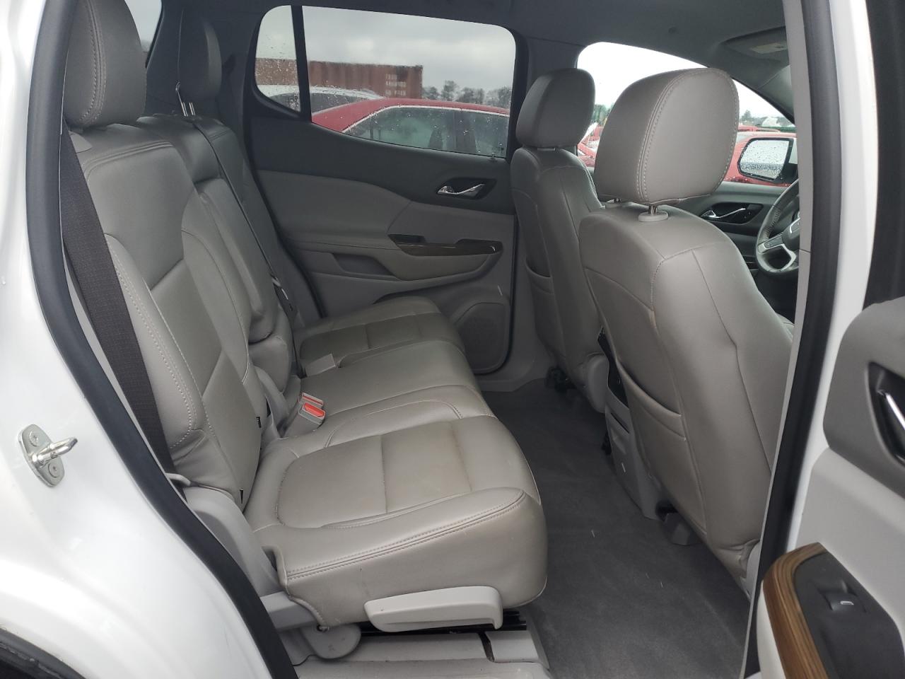 2017 GMC Acadia - Image 11