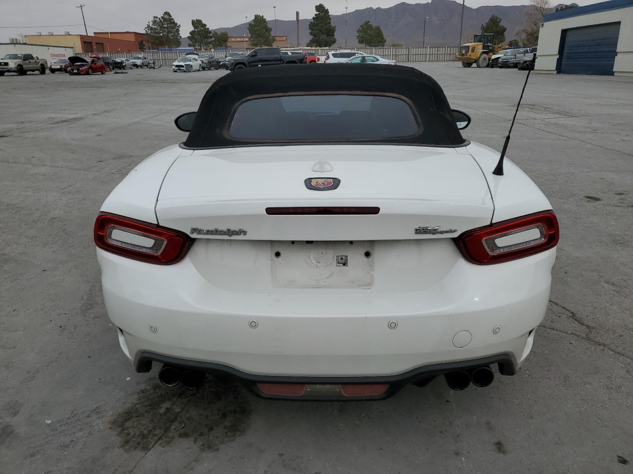 2019 Fiat 124 Spider Classica VIN: JC1NFAEK2K0142905 Lot: 87458644