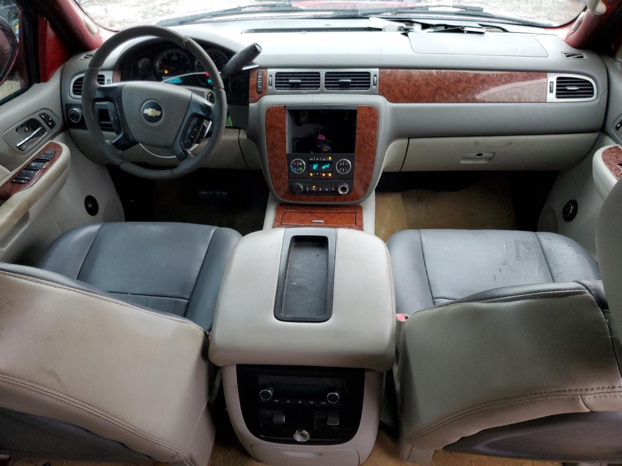 2007 Chevrolet Avalanche - Image 8