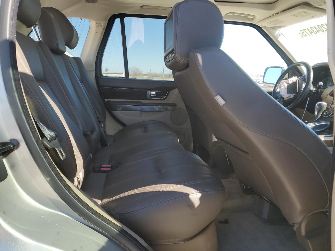 2013 Land Rover Range Rover - Image 11