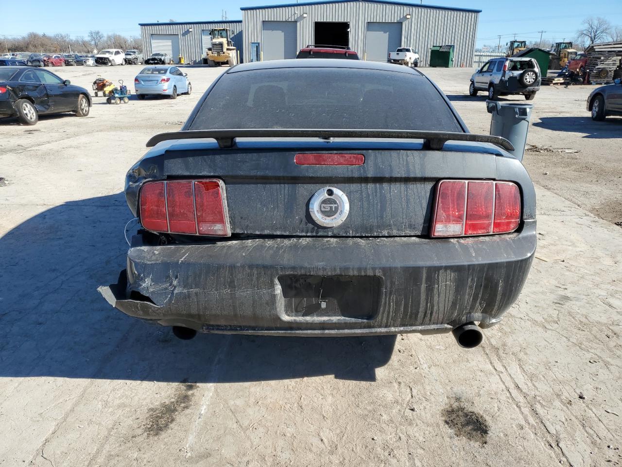 2007 Ford Mustang - Image 6