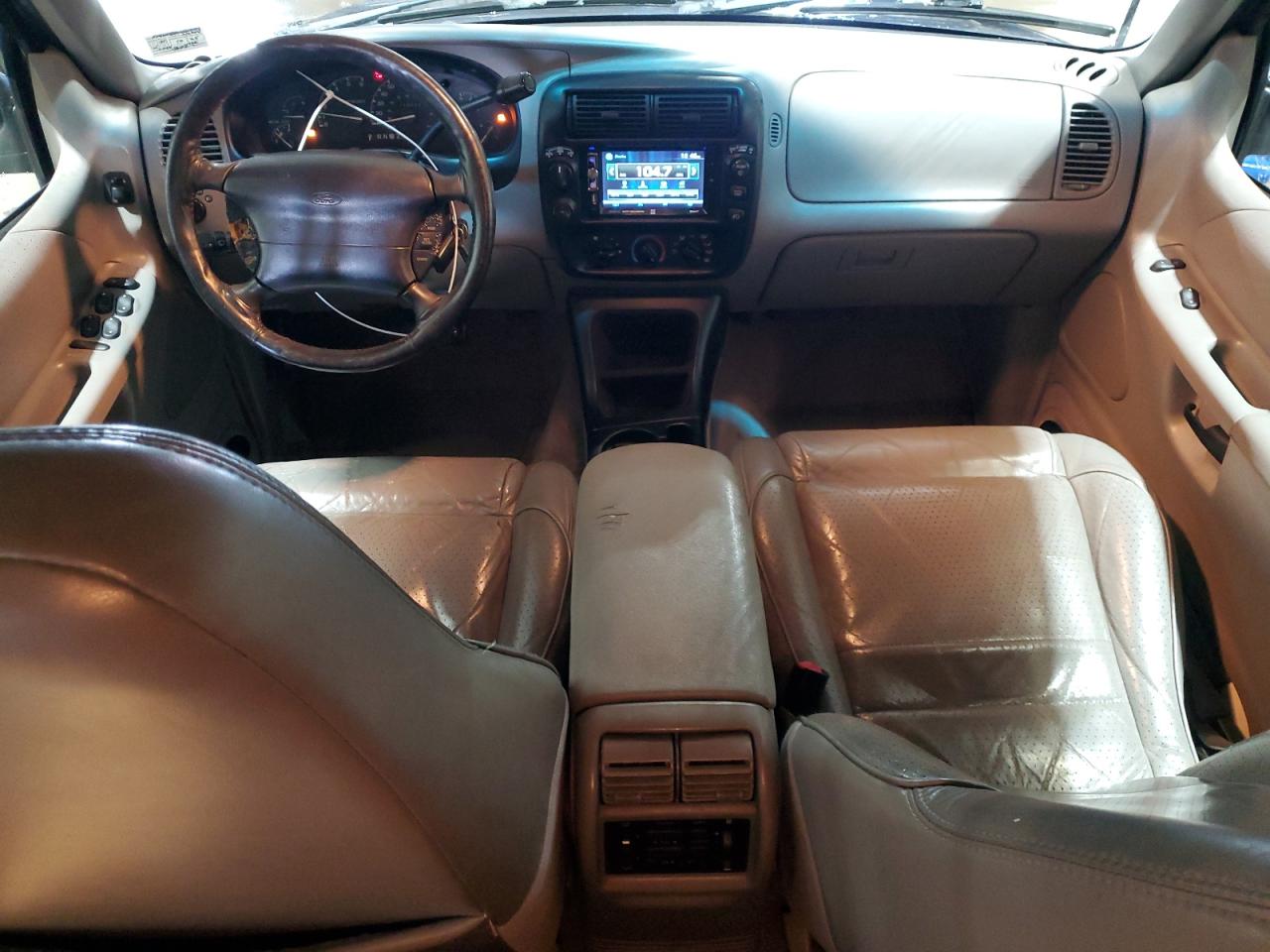1998 Ford Explorer - Image 8