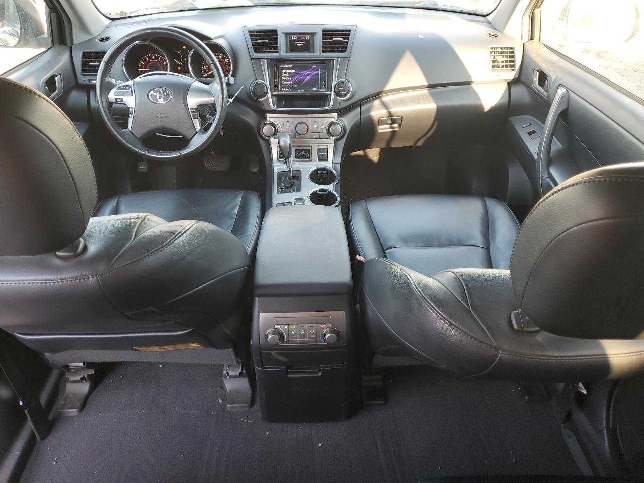 2013 Toyota Highlander - Image 8