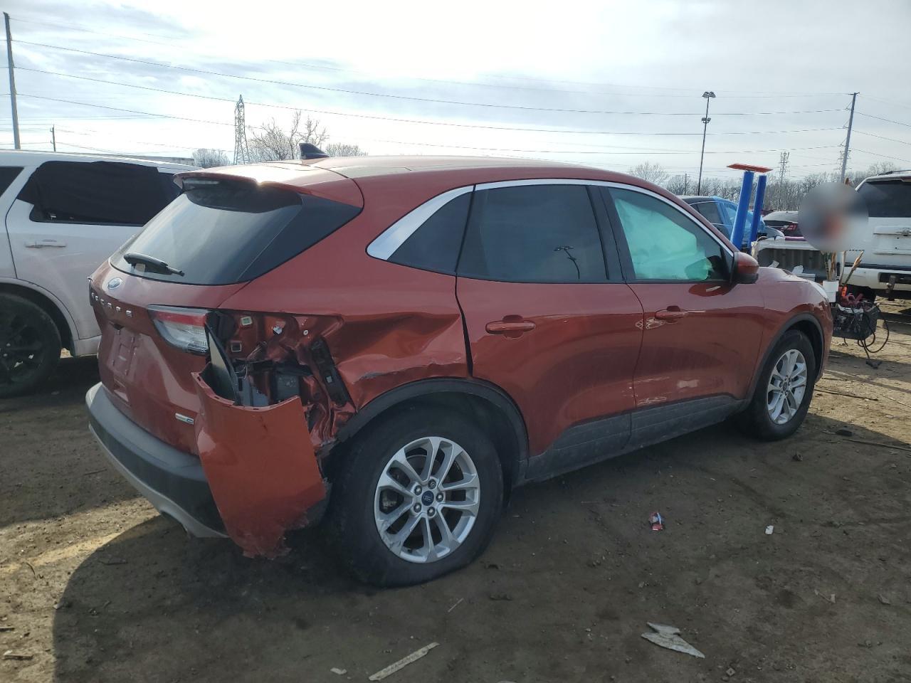 2020 Ford Escape - Image 3