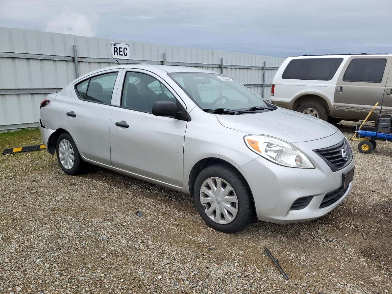 VIN 3N1CN7AP7EL832130 2014 NISSAN VERSA no.4