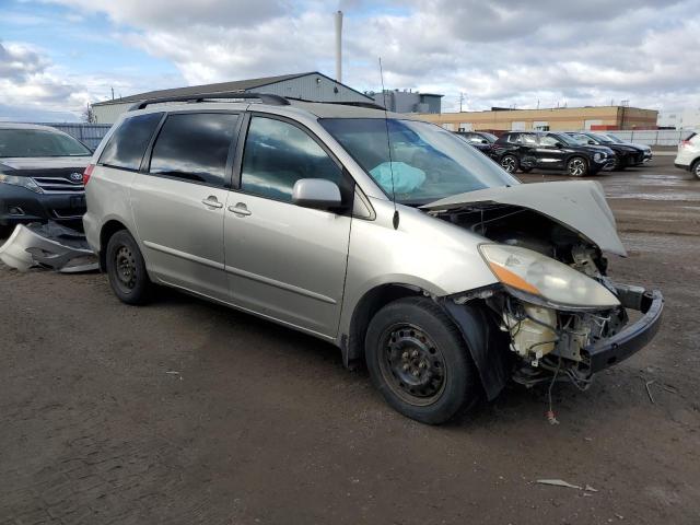 2009 TOYOTA SIENNA CE