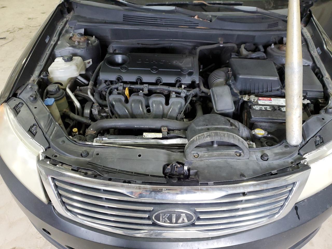 2009 Kia Optima - Image 11