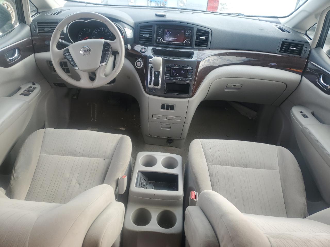 2015 Nissan Quest - Image 8