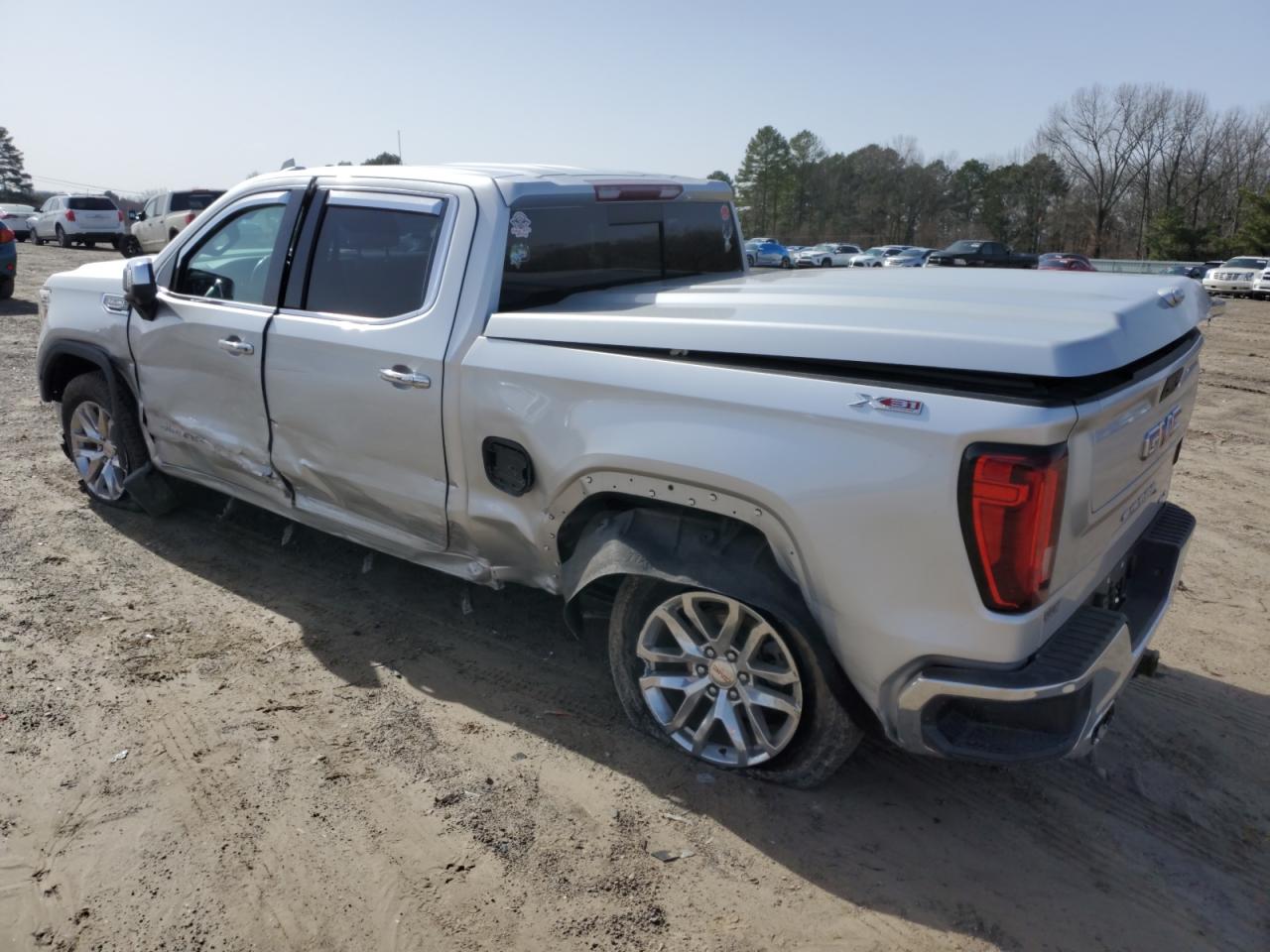 2021 GMC Sierra - Image 2