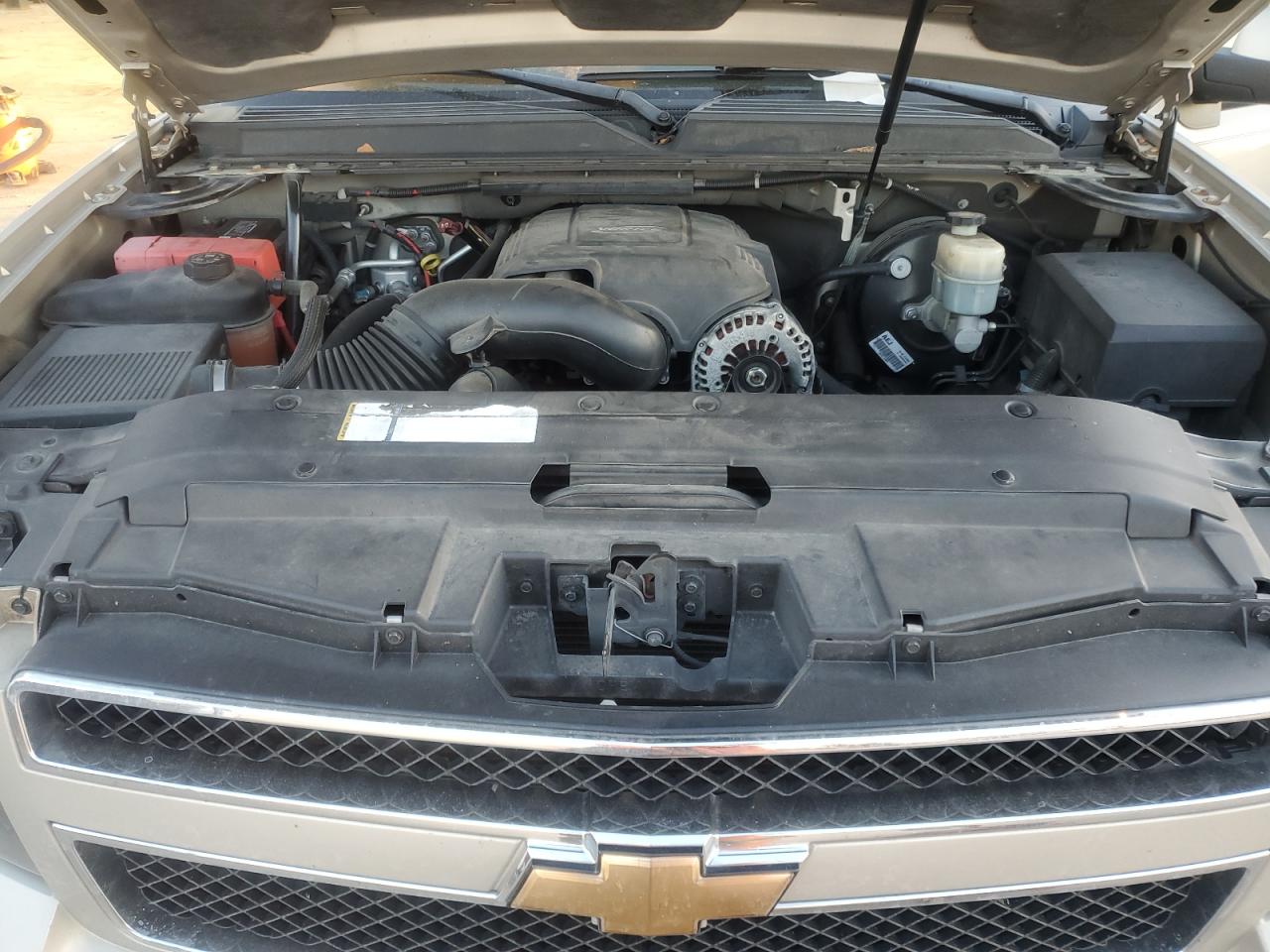 2007 Chevrolet Tahoe - Image 12