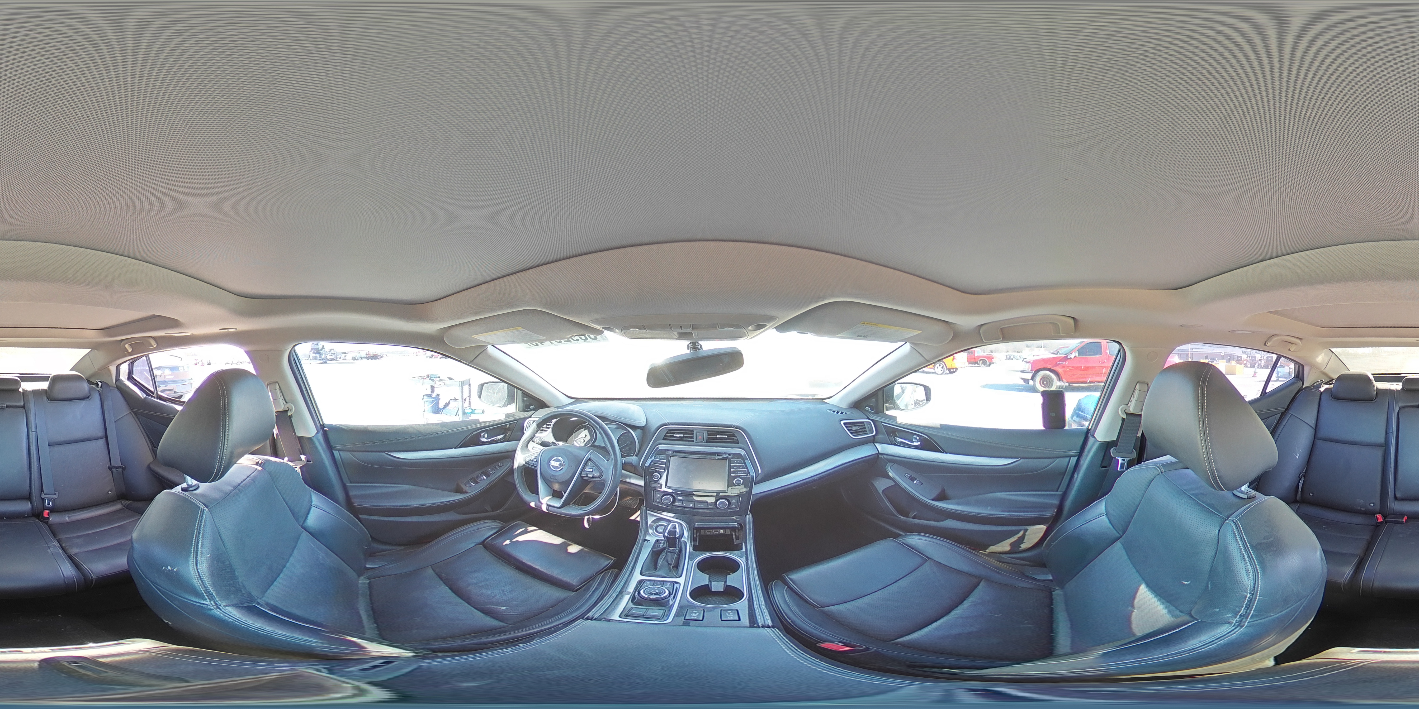 2017 Nissan Maxima - Image 13
