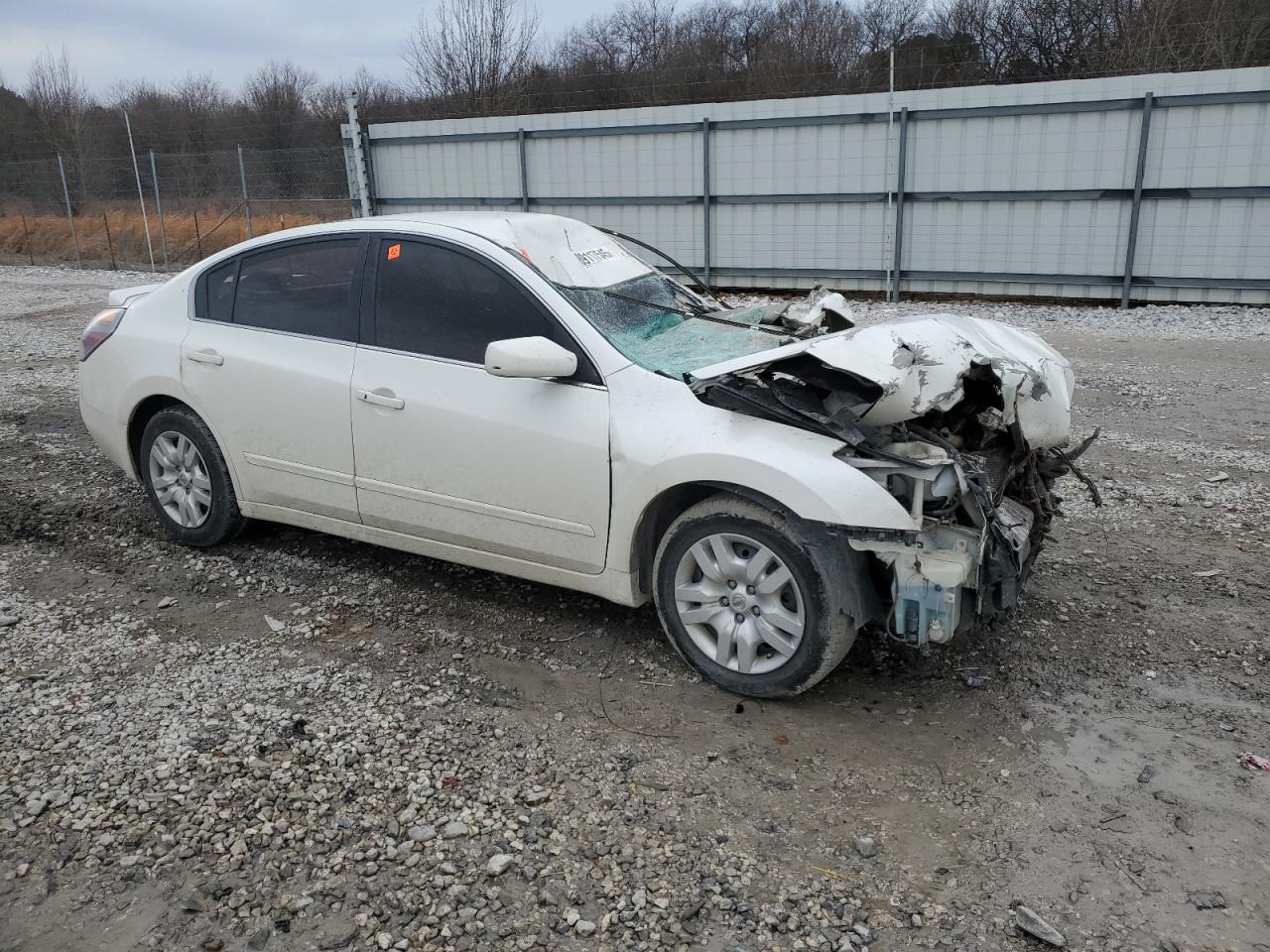2011 Nissan Altima - Image 4