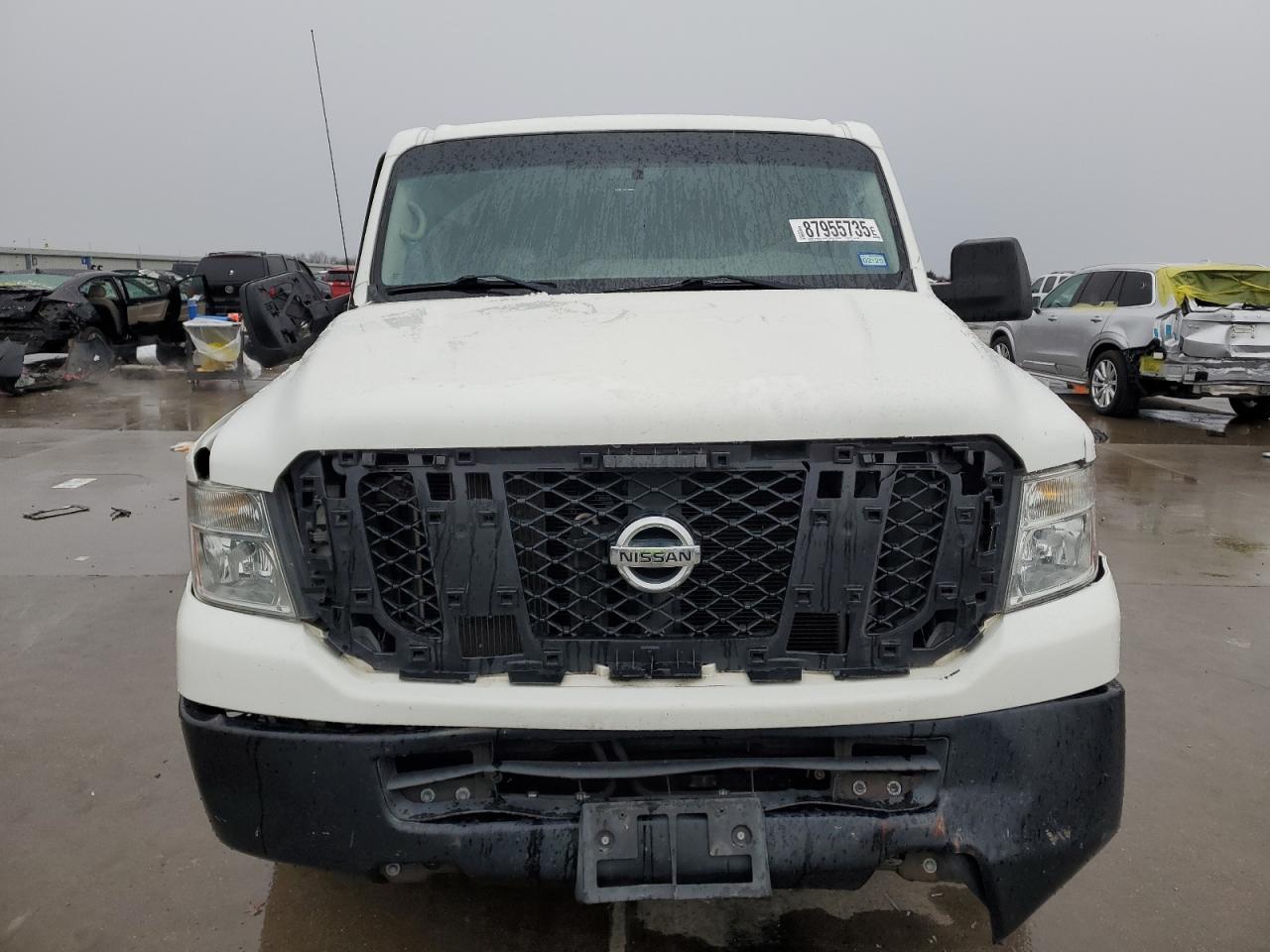 2018 Nissan NV - Image 5