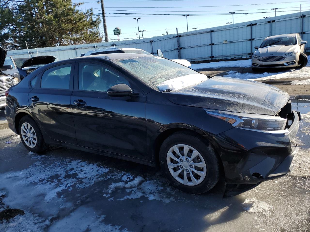 2024 Kia Forte - Image 4