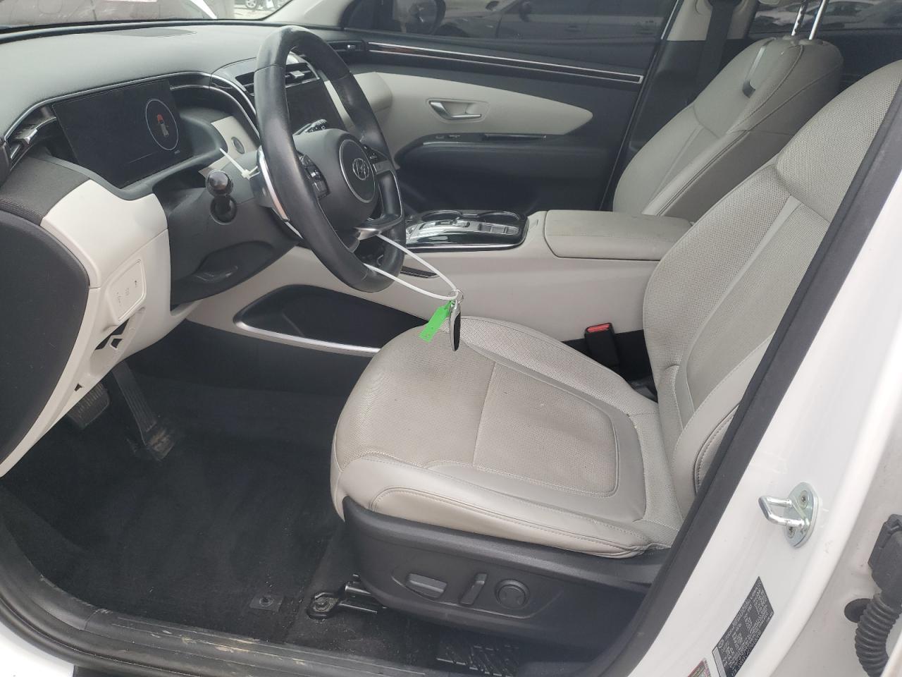 2022 Hyundai Tucson - Image 7