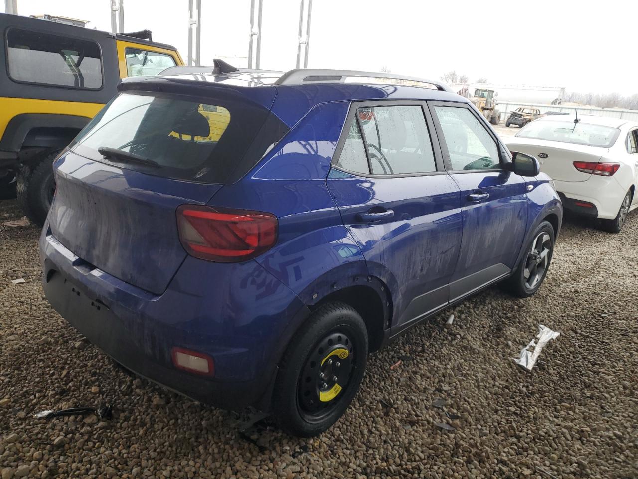 2021 Hyundai Venue - Image 3