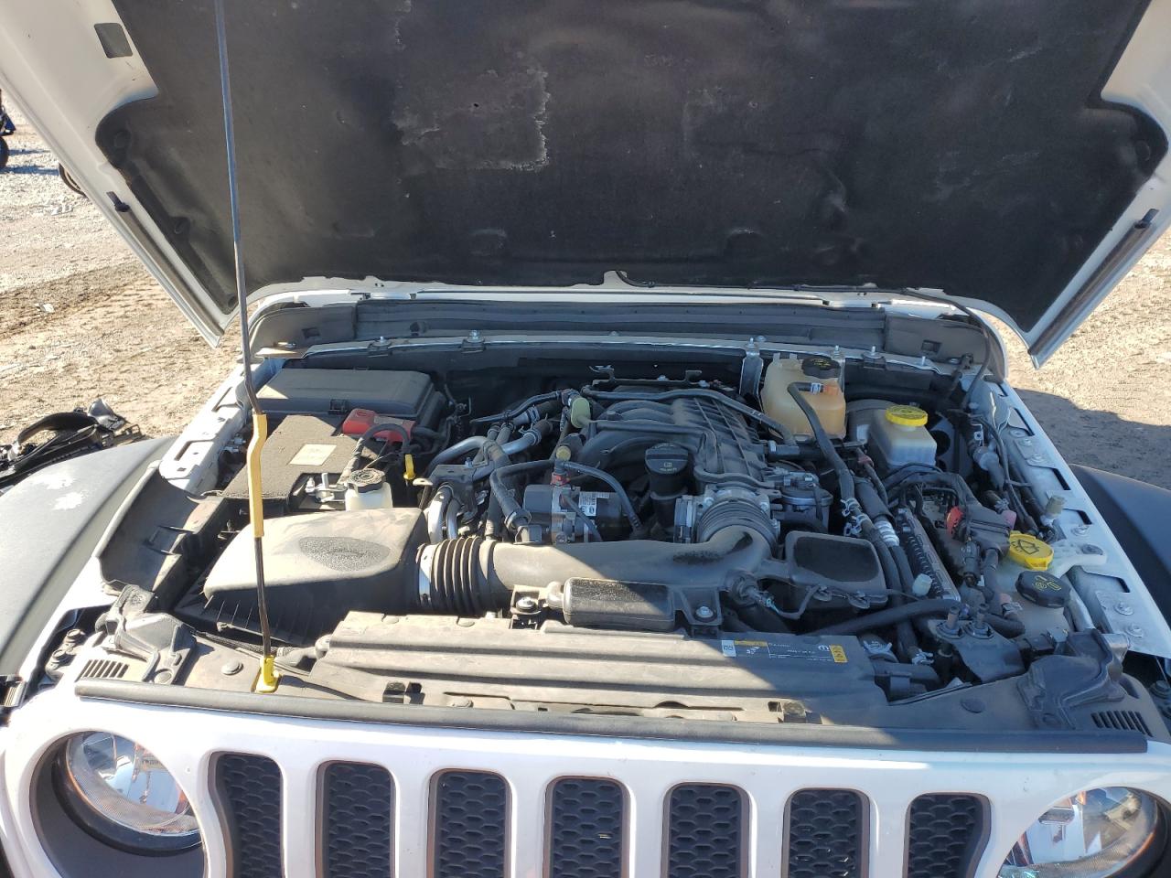 2021 Jeep Wrangler - Image 11