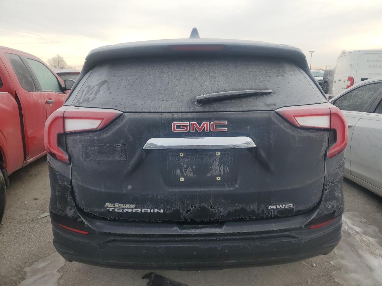 2022 GMC Terrain - Image 6