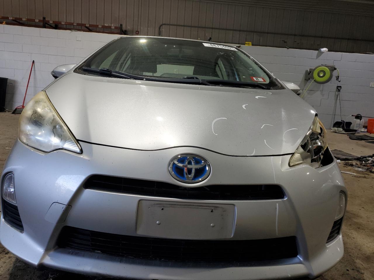 2013 Toyota Prius - Image 5
