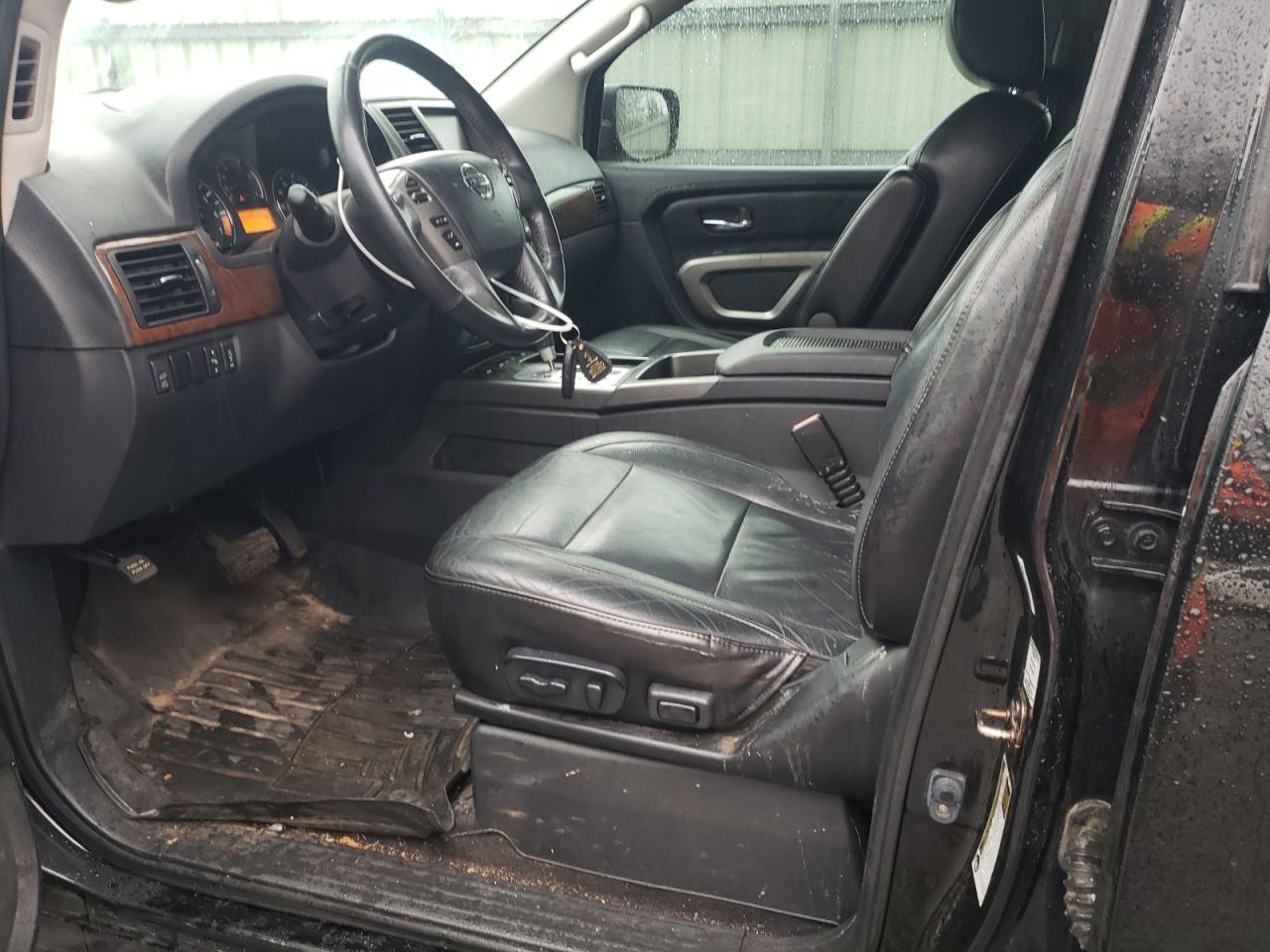 2015 Nissan Armada - Image 7