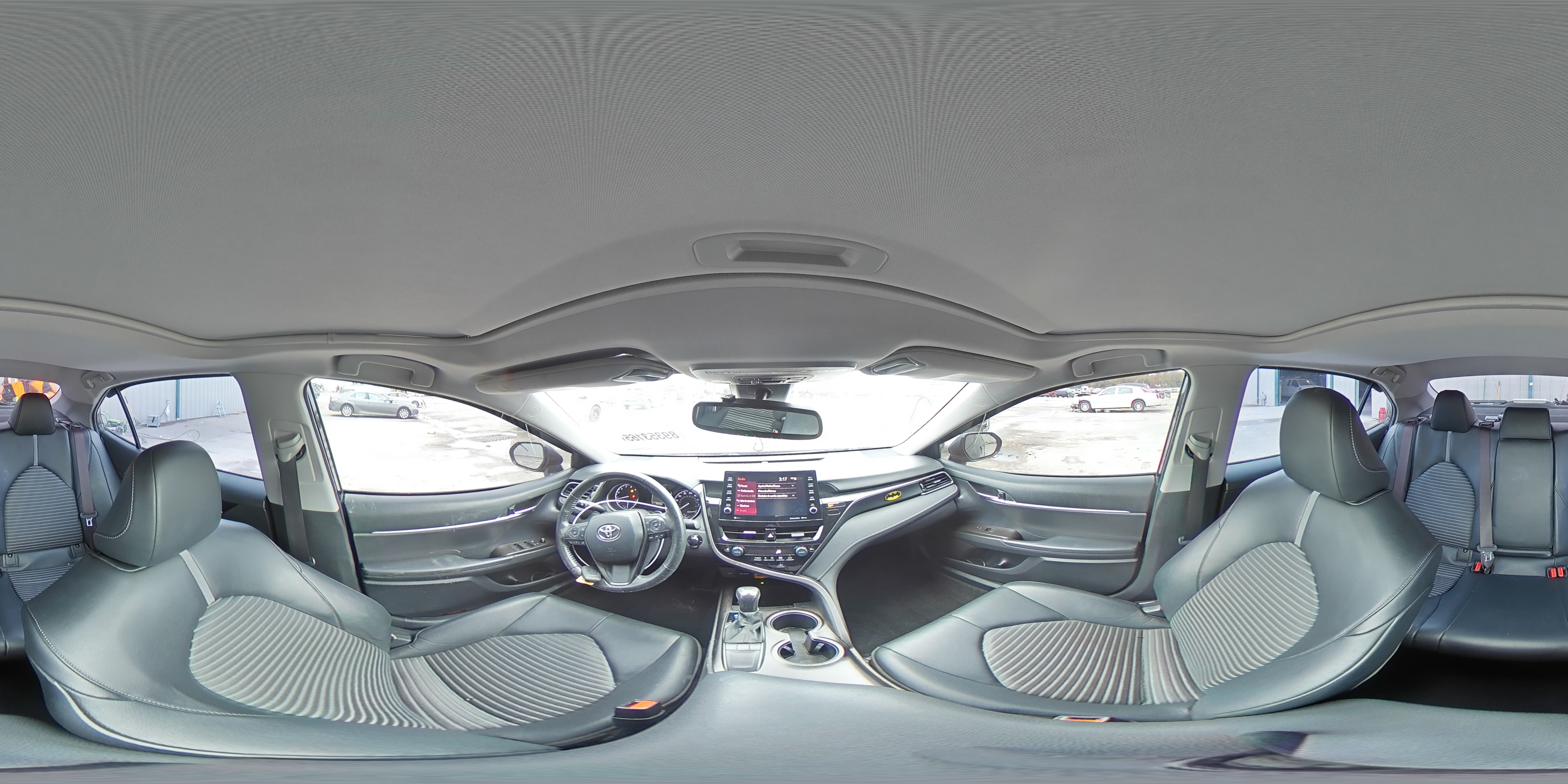 2022 Toyota Camry - Image 14