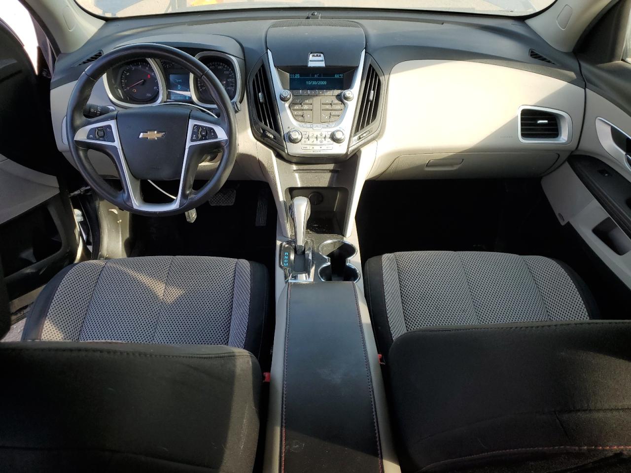 2010 Chevrolet Equinox - Image 8