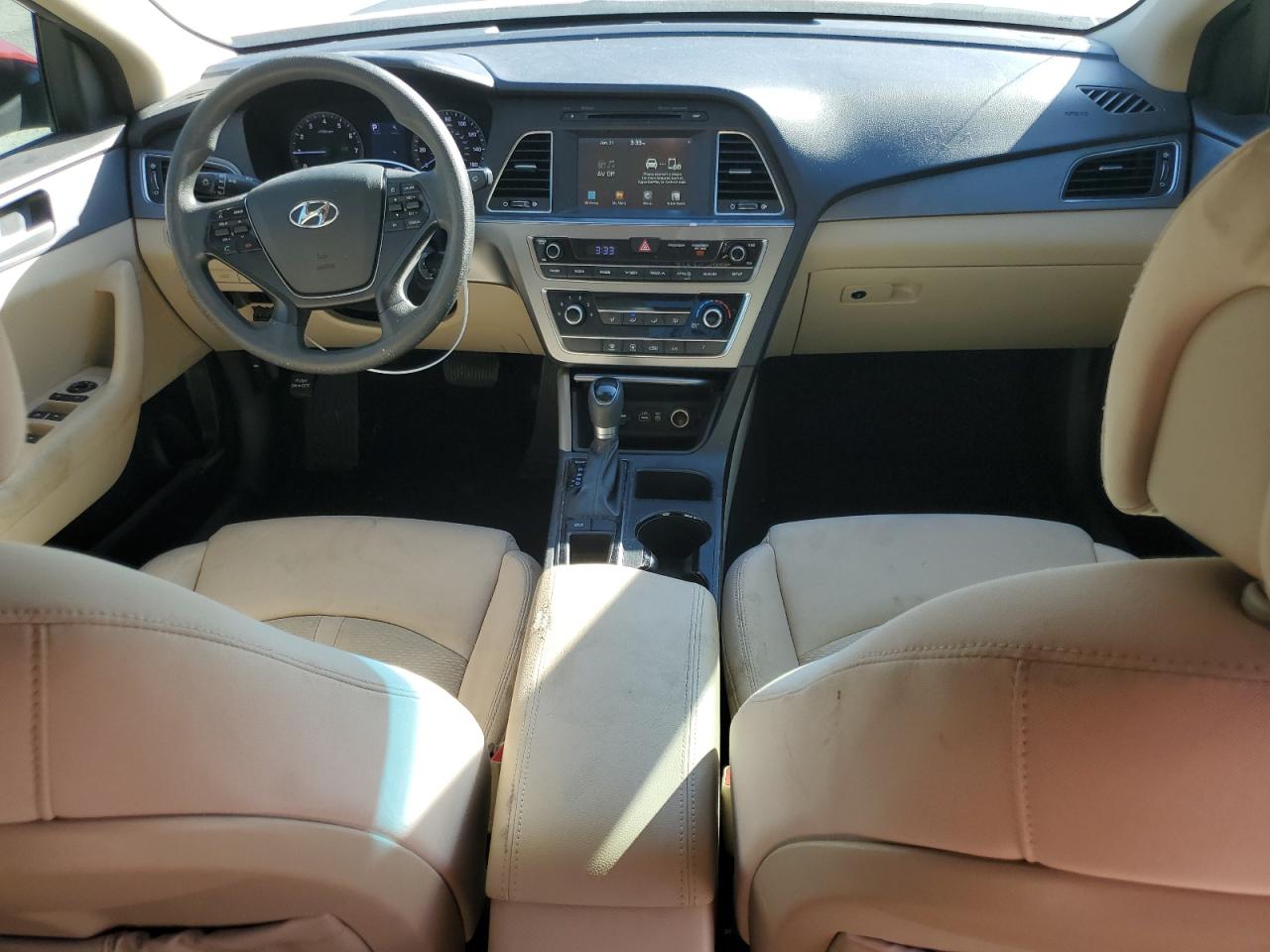 2017 Hyundai Sonata - Image 8