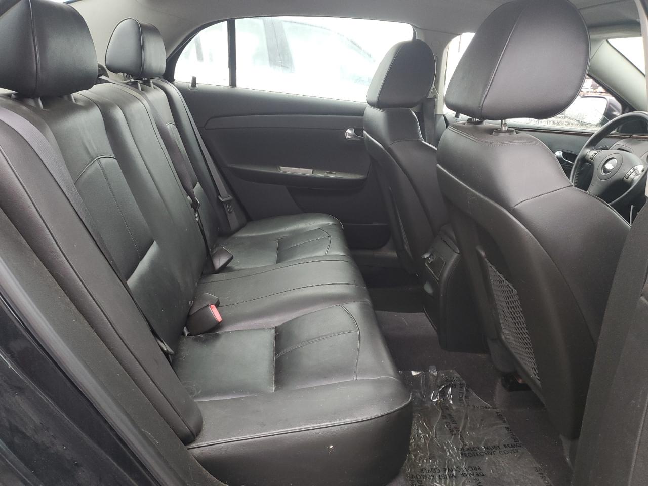 2010 Chevrolet Malibu - Image 10