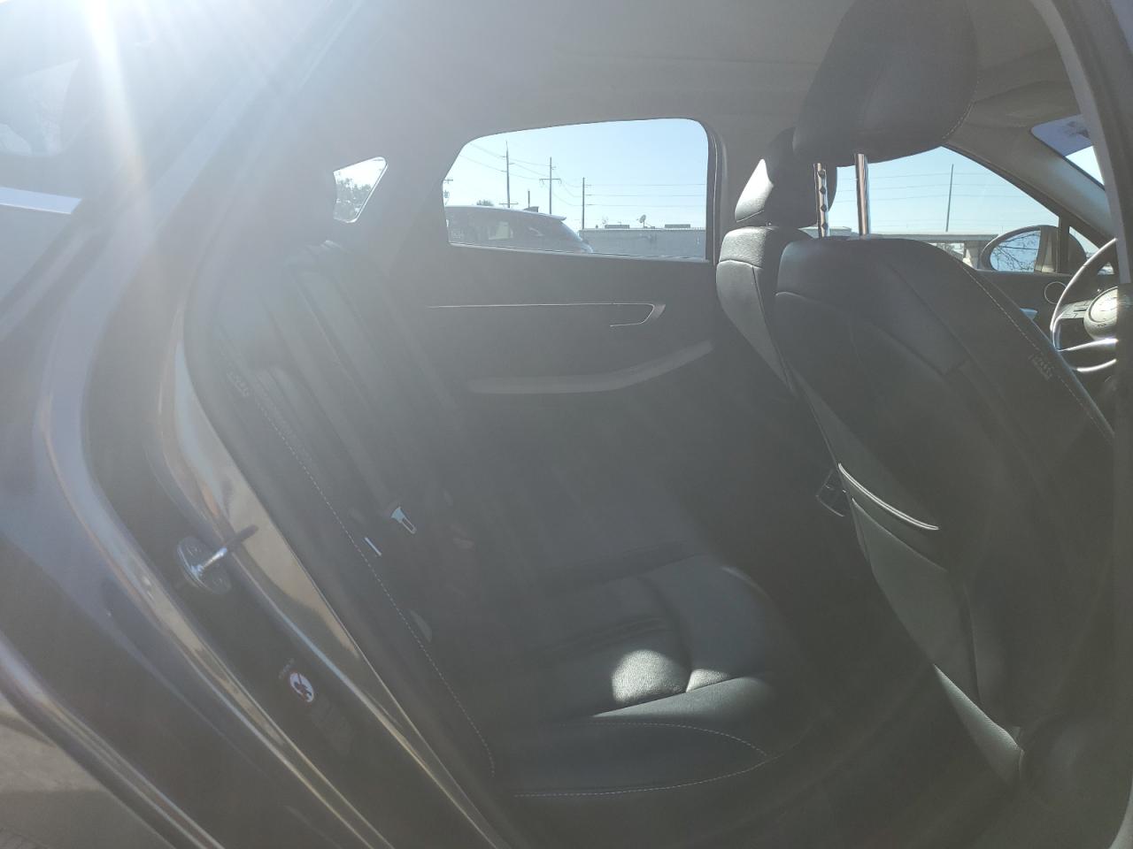 2021 Hyundai Sonata - Image 10