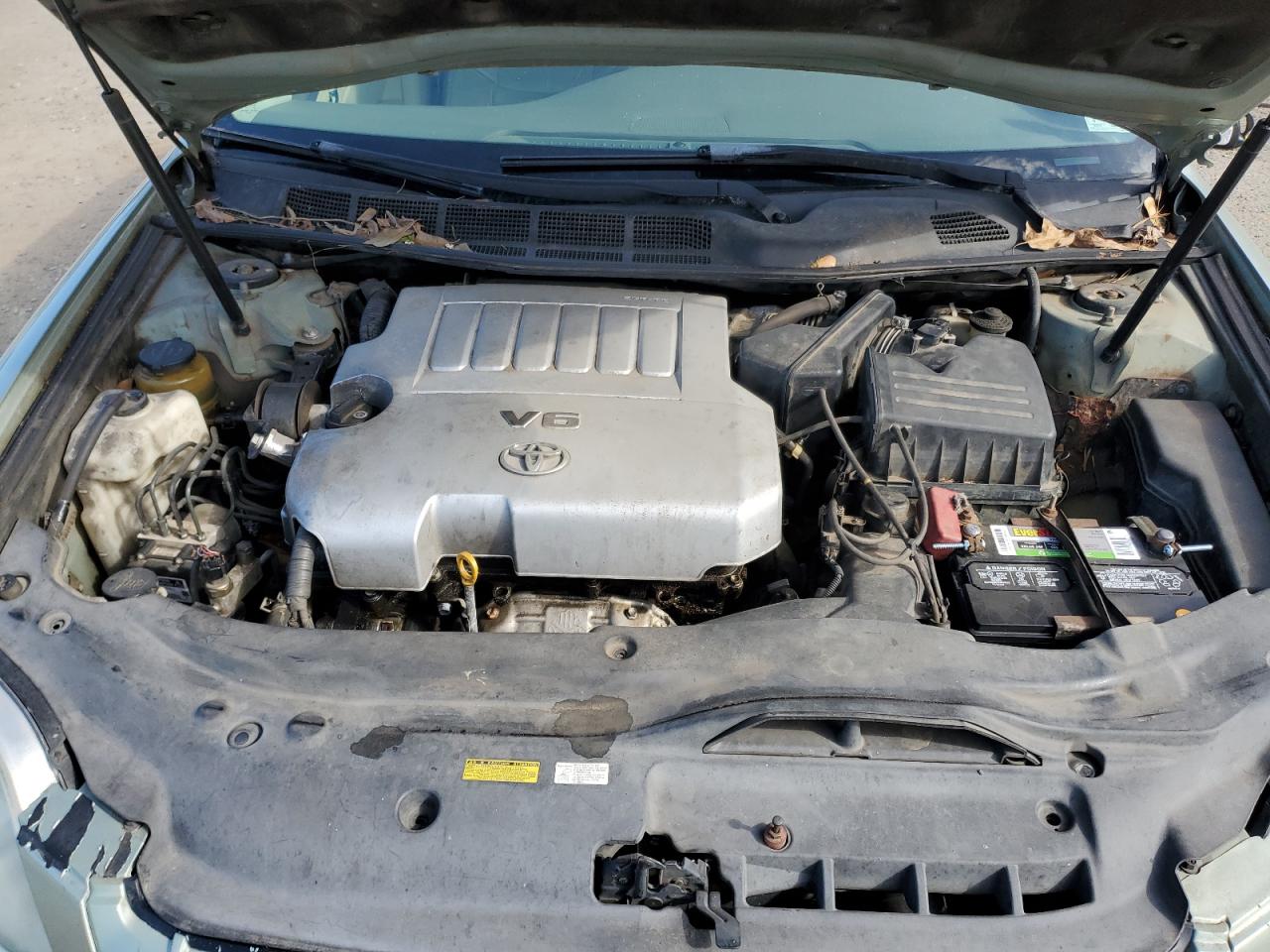 2006 Toyota Avalon - Image 13