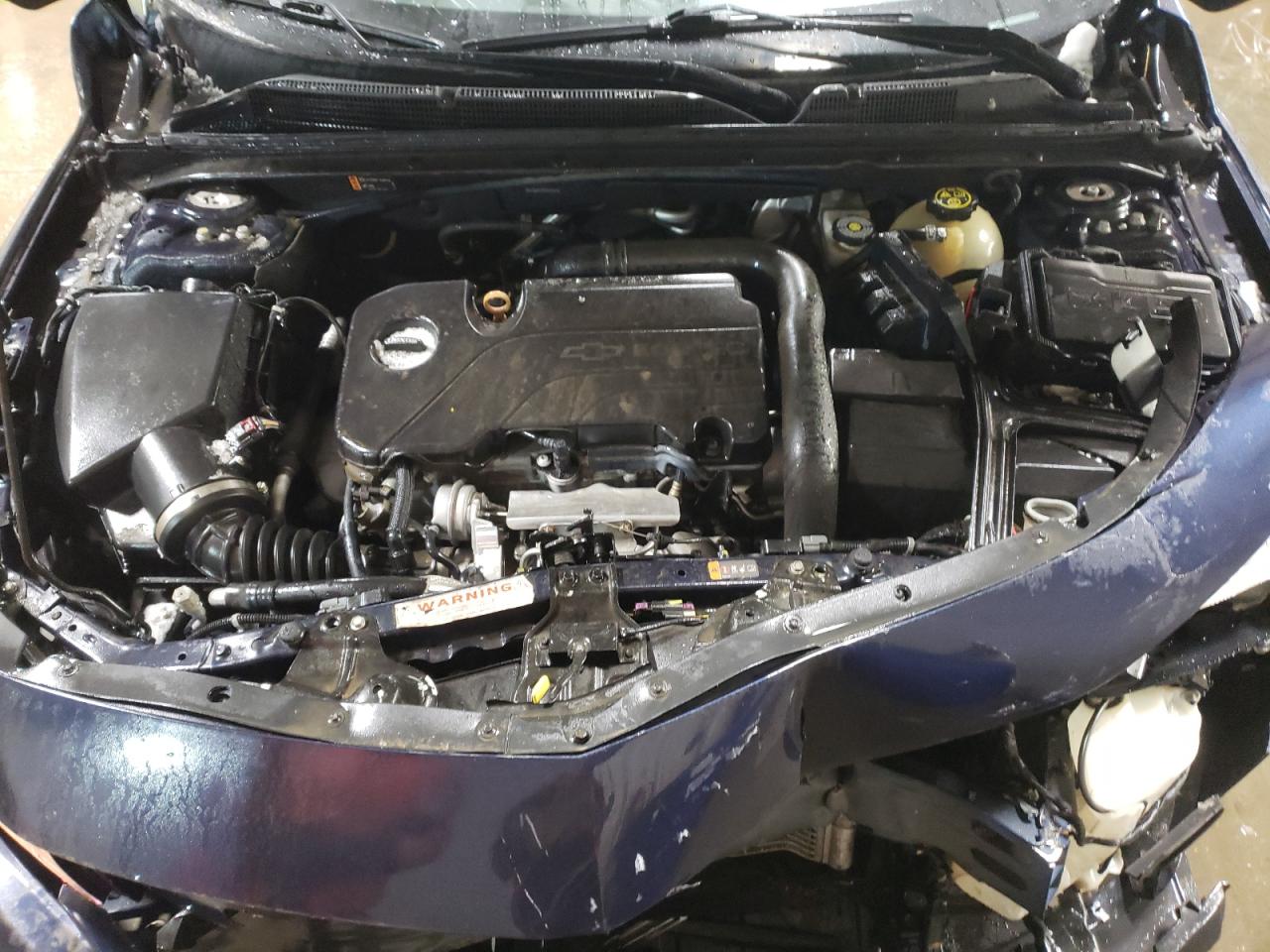 2017 Chevrolet Malibu - Image 11