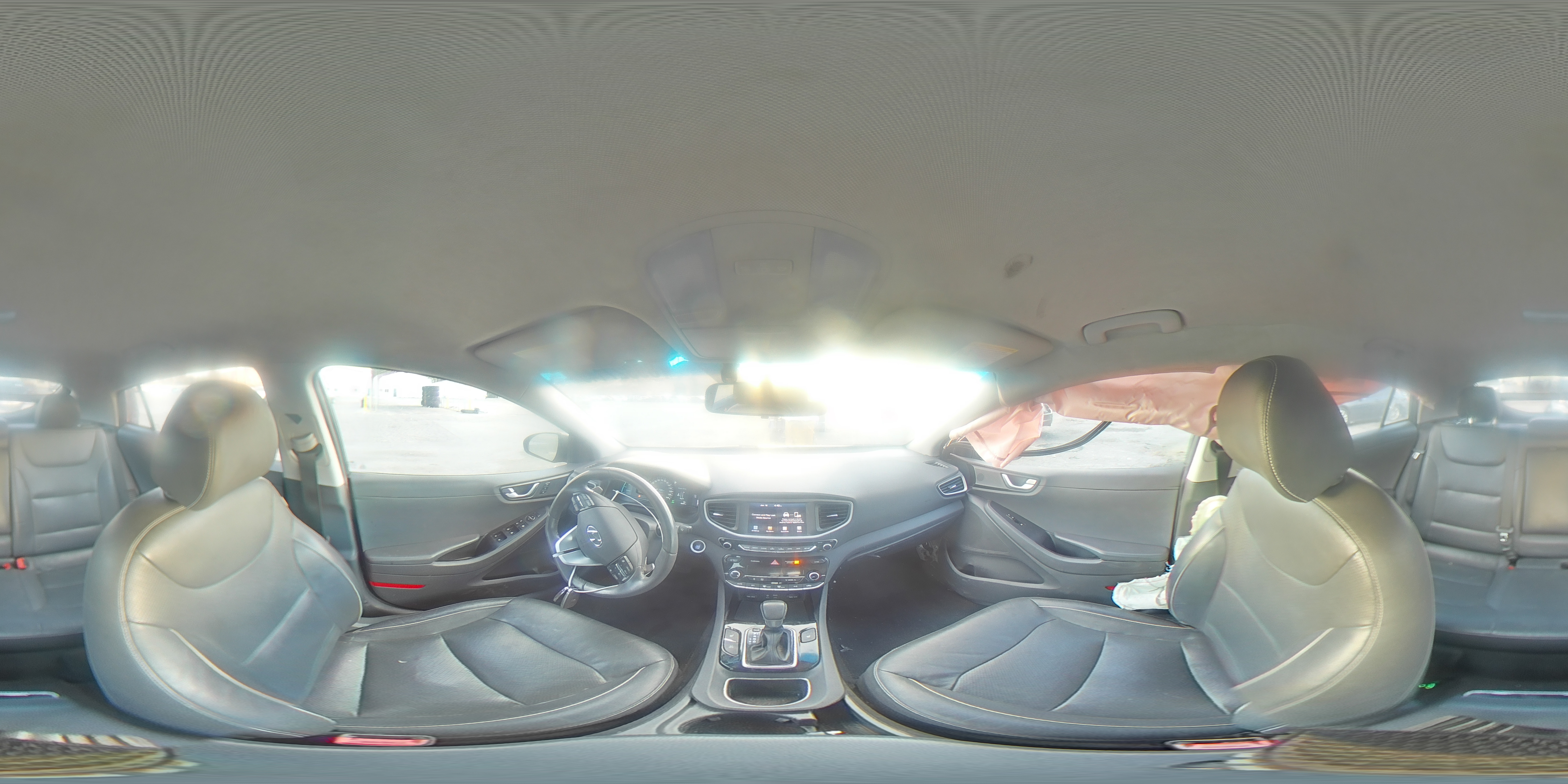 2018 Hyundai IONIQ - Image 13