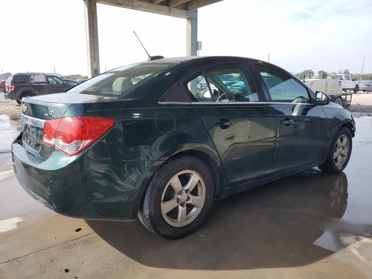 2015 Chevrolet Cruze - Image 3