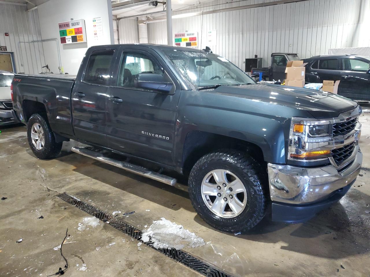 2018 Chevrolet Silverado - Image 4