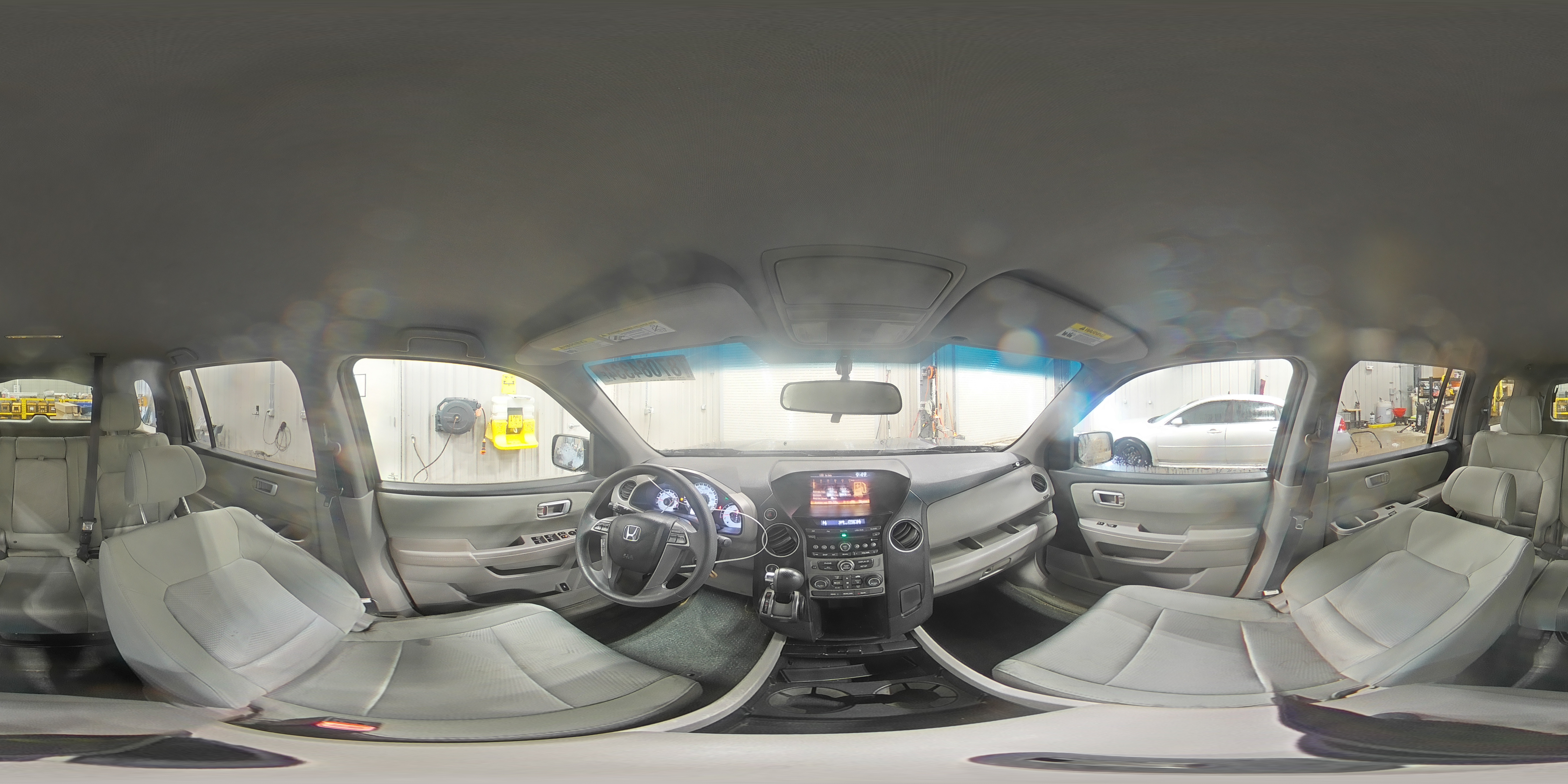 2014 Honda Pilot - Image 16