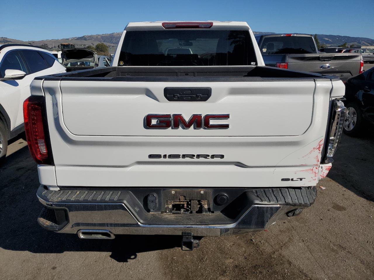 2022 GMC Sierra - Image 6