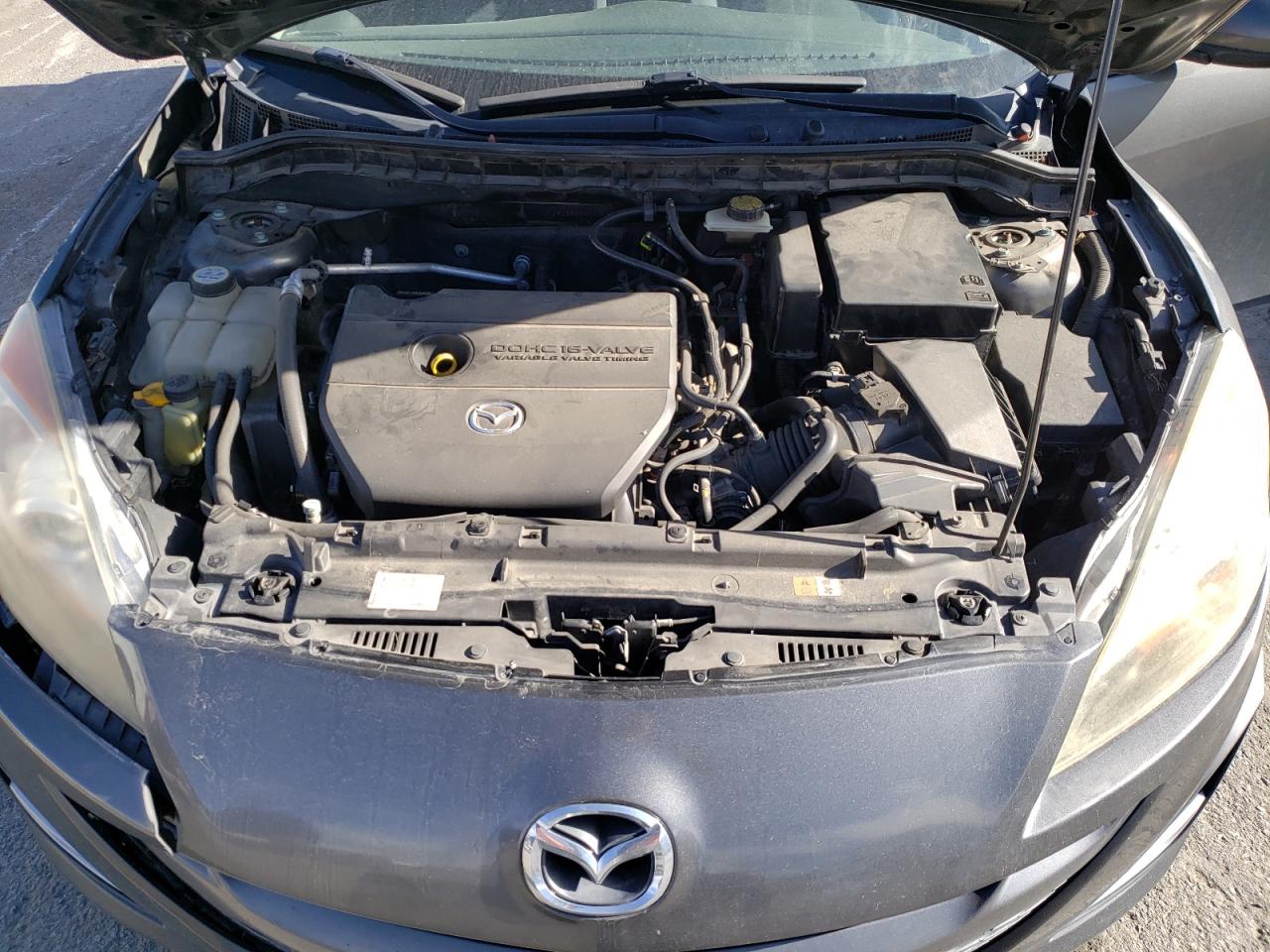 2011 Mazda 3 - Image 11